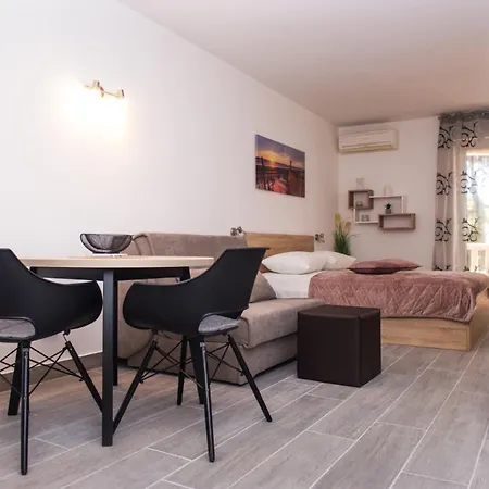 Appartamento Oasis Of Peace - Lavica Premium Podstrana