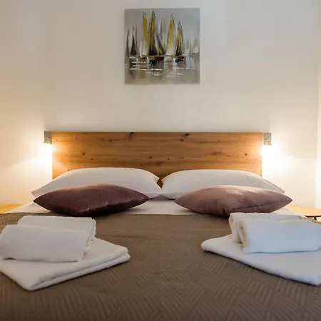 Lavica Premium Oasis Of Peace * Podstrana