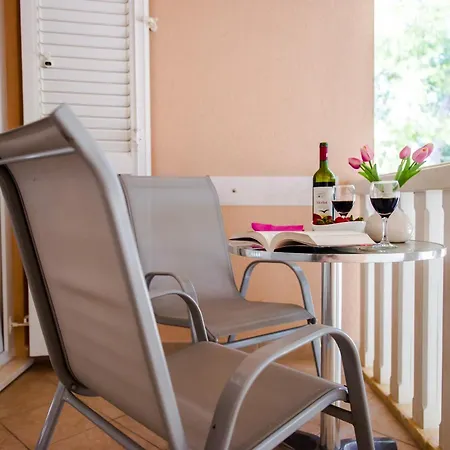 Lavica Premium Oasis Of Peace * Podstrana